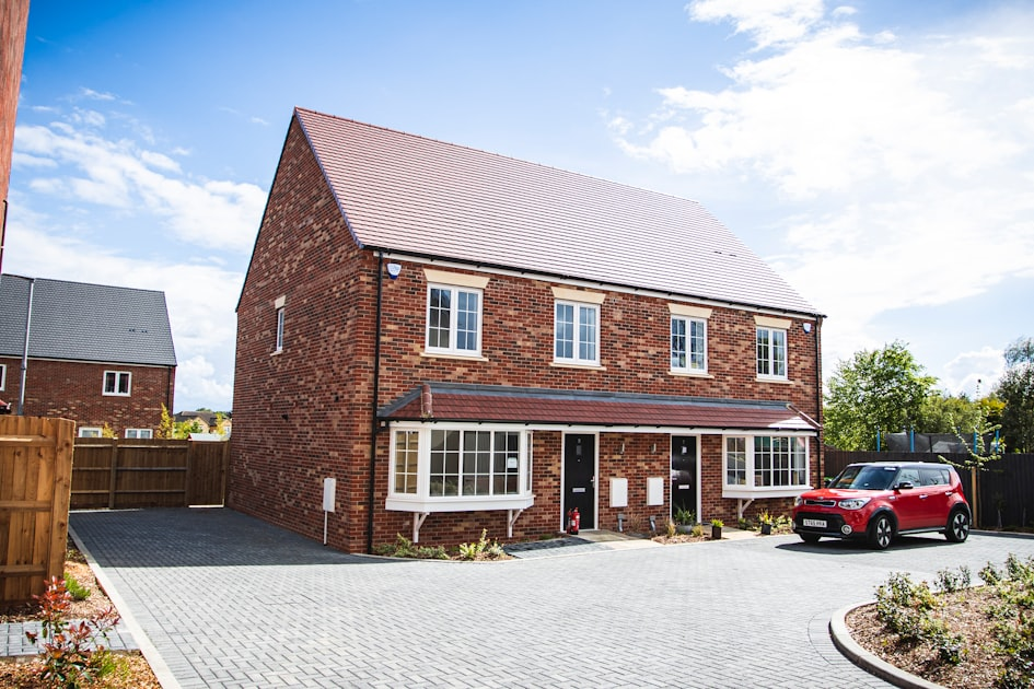 How to Buy Property in the UK